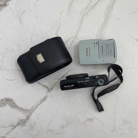 Canon PowerShot S95 Digital Camera Vintage Black ~Mint Condition~ - Picture 8 of 12